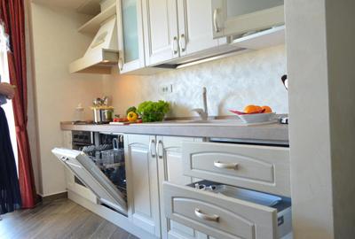 Apartament 3 camere 2 bai mobilat utilat intrare statiunea Mamaia - 10
