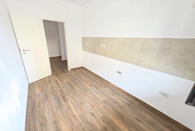 Vanzare garsoniera decomandata Complexul Sanpetru Residance cu loc de parcare - 2