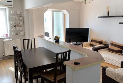 Apartament cu 3 camere si loc de parcare