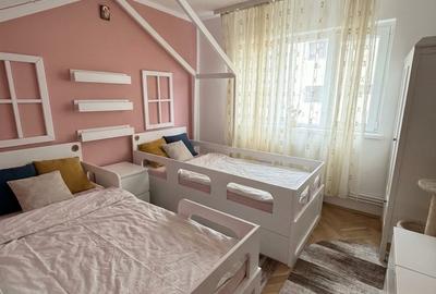 Apartament cu 3 camere decomandat, mobilat în Șagului