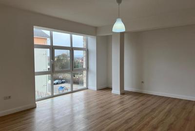 Apartament 3 camere de vanzare in complex cu piscina - 9
