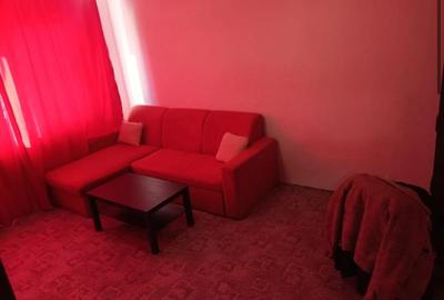 Apartament cu 2 camere la etaj 1 - 4