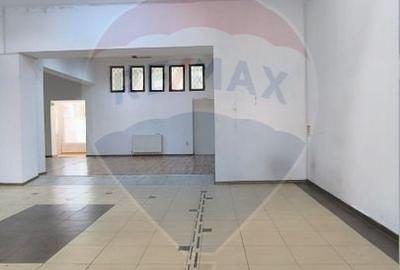 Spațiu comercial de inchiriat - 15