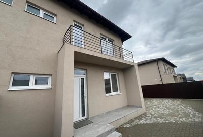 Casa - Duplex - 4 camere - 115mp - Curte 300mp - Utilitati - Sanpetru - 11
