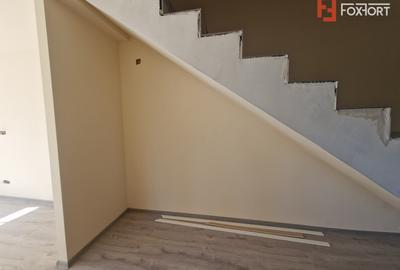 Duplex de vanzare cu 4 camere, Mosnita Noua - 16