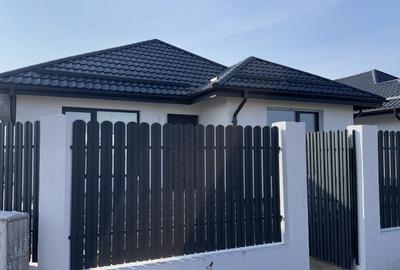 Casă individuală cu 3 camere în Berceni