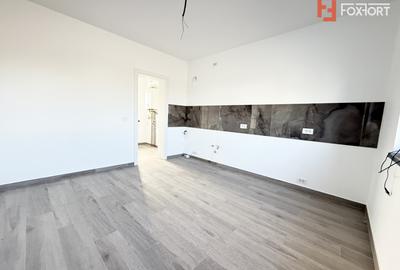 Casa individuala cu 4 camere, situata la drum asfaltat in Sacalaz - 12