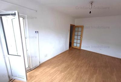 Ultracentral  2 cam ARATA BINE confort 1 Decomandat zona Calarasi - 2