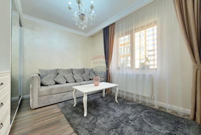 Apartament modern de vânzare, etaj 1, balcon închis, parcare privată - 6