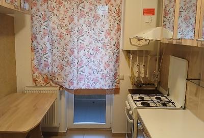 Proprietar vand apart. 2 camere decomandat mobilat utilat Solstitiului 27 - 8