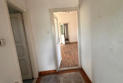 Spatiu comercial - COMARNIC - 15