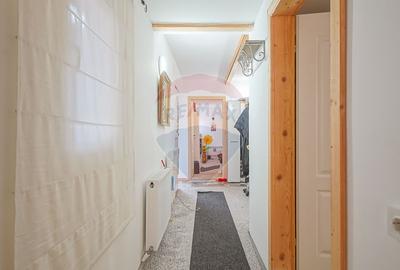 Casă/Cabană din lemn, Complet mobilată, Priveliște superbă, 0%Comision - 4