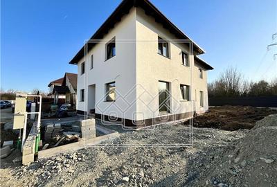 Casa de vanzare in Sibiu - tip duplex - teren 420 mp - Selimbar - 10
