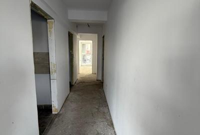 Spațiu comercial  – Drumul Taberei | 143 mp | Parter - 3