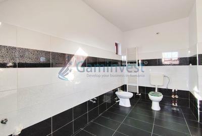 Apartament cu 3 camere de vanzare, zona Cantemir, Oradea, Bihor - 5