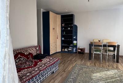 Vând apartament 2 camere Avangarden Tractorul, parcare proprie - 1