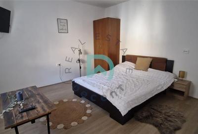 Apartament 2 camere Colina Universitatii - 1