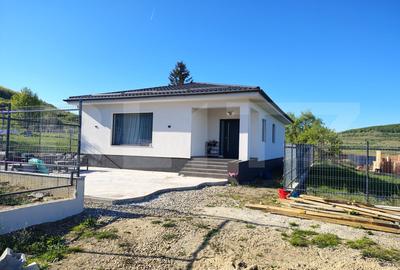 Casă individuală un nivel, aproape de pădure, 130 mp utili, Vâlcele - 2