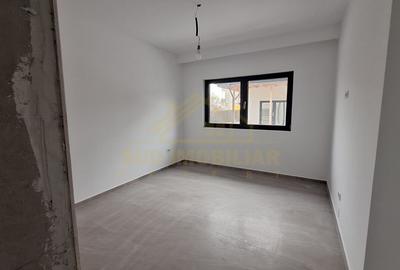 Casa individuala  P+1+Pod - 350 mp teren-STR.SCOLII - 13