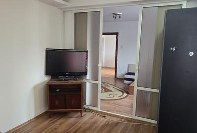 Vand apartament 3 camere in Deva, zona Piata Victoriei, etaj 3, mobilat - 5