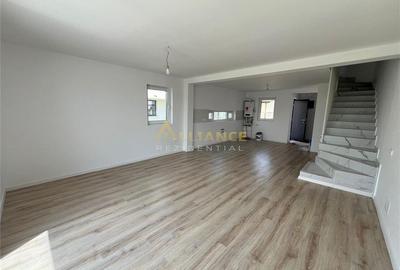 Casa tip duplex - 3 camere - 2 bai - 5