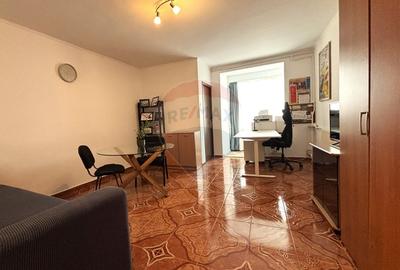 Garsonieră Titan lângă Parcul IOR, perfectă pentru locuit / investitie - 1