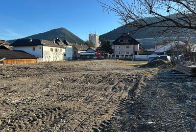 Vand Teren Comercial in centrul orasului! - 4