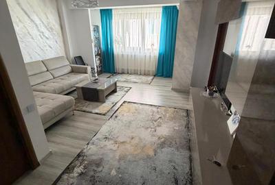 Apartament cu 3 camere decomandat, mobilat în Inel II