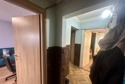 Apartament 4 camere-Decomandat-Etaj 1 - 4