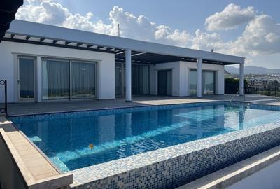 Bungalow cu 6 camere, finalizat în 2019,complet mobilat + electrocasnice incluse - 16