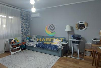 Apartament cu 2 camere decomandat, mobilat în Metalurgiei