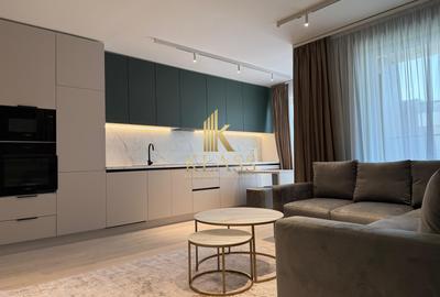 Apartament cu 2 camere semidecomandat, mobilat în Central