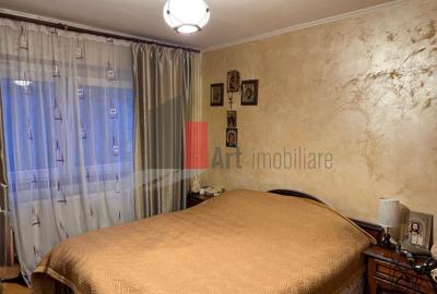 Apartament cu 3 camere de vanzare-Rahova-Dunavat-Salaj - 2