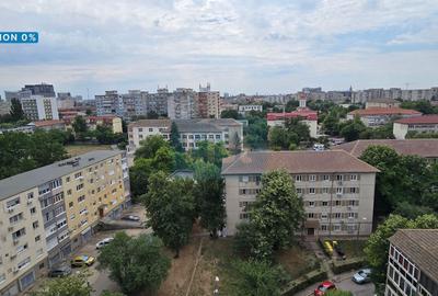 Apartament cu 3 camere decomandat în Cetății