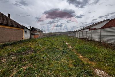 De vânzare teren intravilan 1,186mp Ineu -Strada Principală - 4