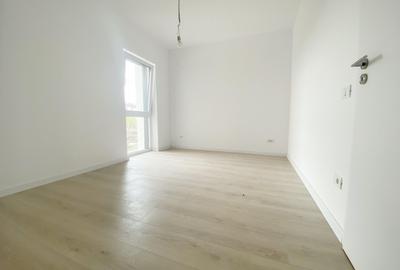 Apartament cu 3 camere semidecomandat în Mehala