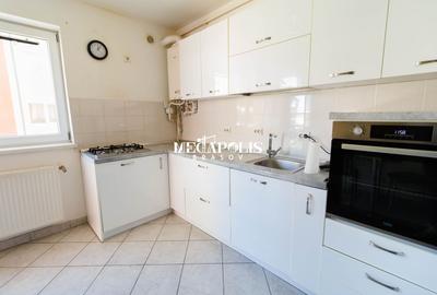 Apartament 2 Camere Decomandat / Etaj Intermediar Sanpetru - 11