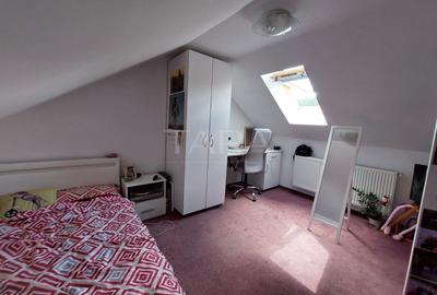 APARTAMENT IN VILA, 4 camere si terasa, Floresti central. - 9