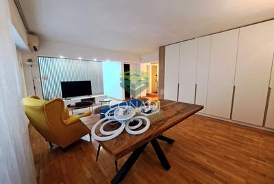 Apartament cu 2 camere semidecomandat, mobilat în Romană