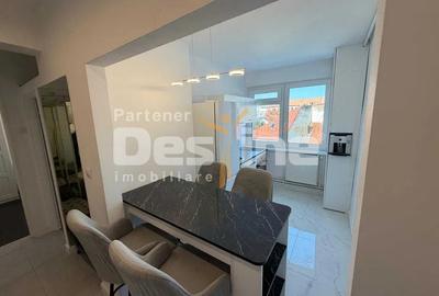 Apartament 2 camere, etajul 2 din 4, Zona Patria - 2