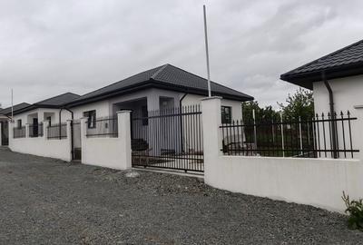 Vand casa in Lumina - 1