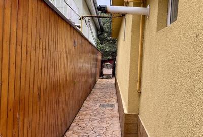 Casa cu 6 camere de vanzare in localitatea Sanandrei, zona Centrala - 36