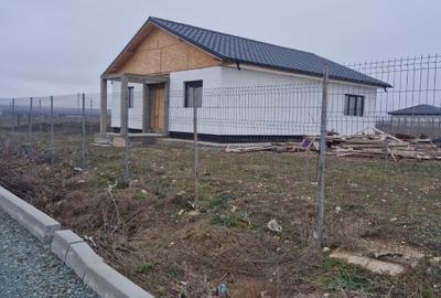 Vand casa la rosu plus teren 500mp - 1