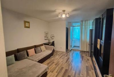 Garsoniera, etajul 3/9, zona Podu de Piatra - 1