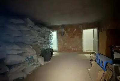 Casa 10 camere Nefinalizata 600 m Utili 2500 m Teren Padure 400 m - 11