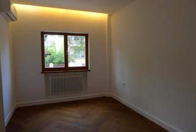 Inchiriere vila renovata D+P+1 Cotroceni metrou Eroilor ideala firma - 17