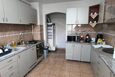 Casa 160 mp, 200 mp teren, zona Intre Lacuri pentru birouri - 2