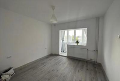 Vânzare apartament renovat 2 camere cu centrală proprie zona Gorjului - 2
