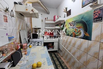 Vânzare apartament 4 camere, etajul 1, strada Nicolae Titulescu - 8