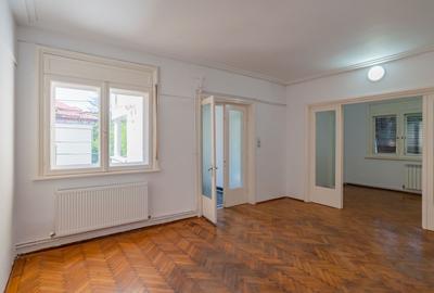 Raritate | Casa Căsătoriilor | Apartament în vilă, curte, 2 garaje! - 12